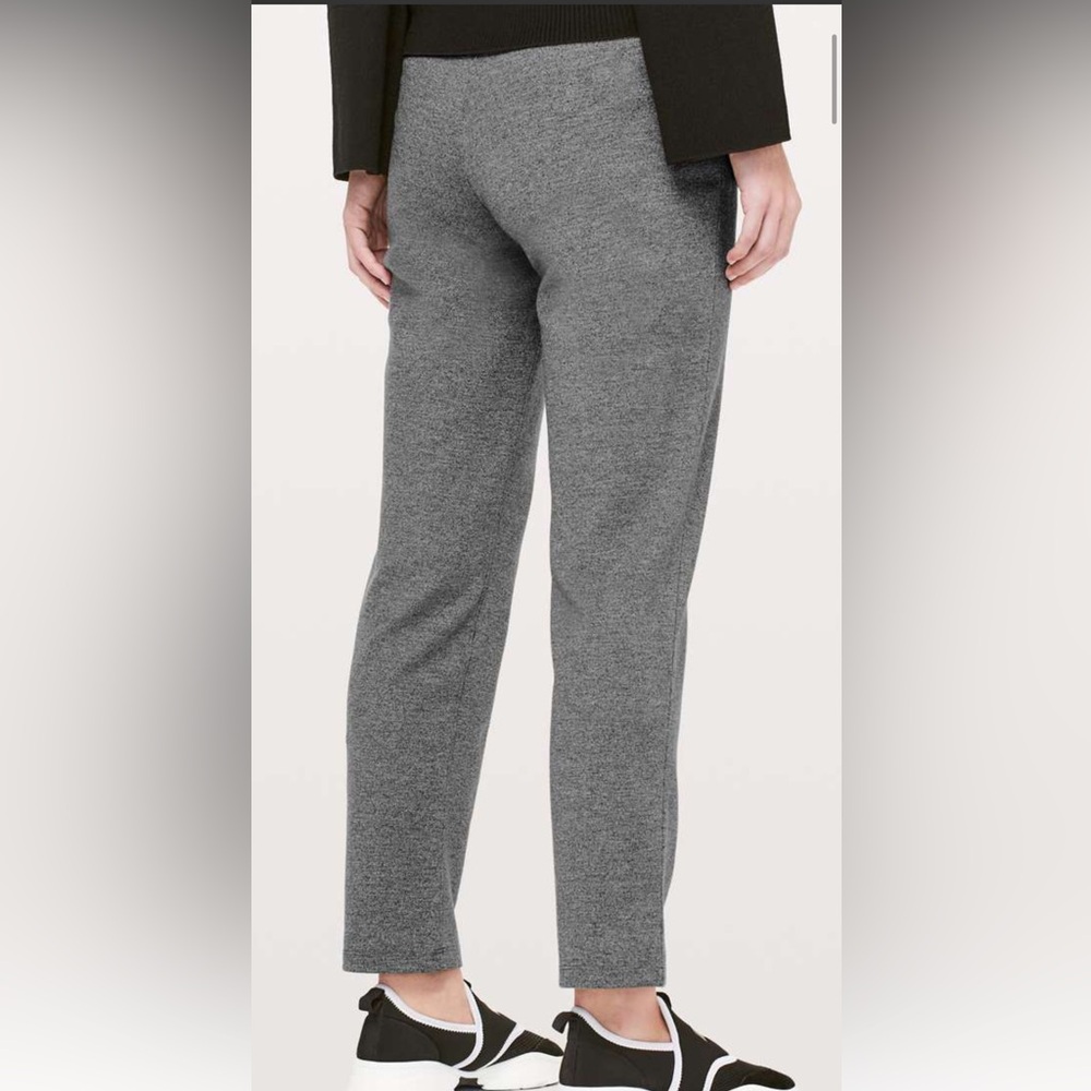 Lululemon On The Move Pant Ponte 28” - Picture 2 of 6